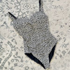 Niptuck Swim One Piece Bathing Suit Black & Cream Size 14